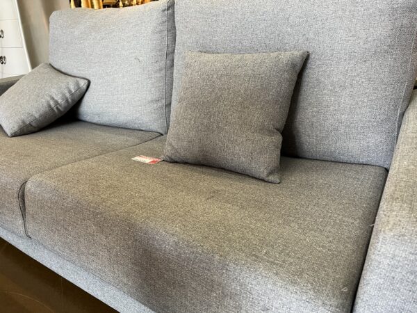 SOFA GRIS 3 PLAZAS - Imagen 3